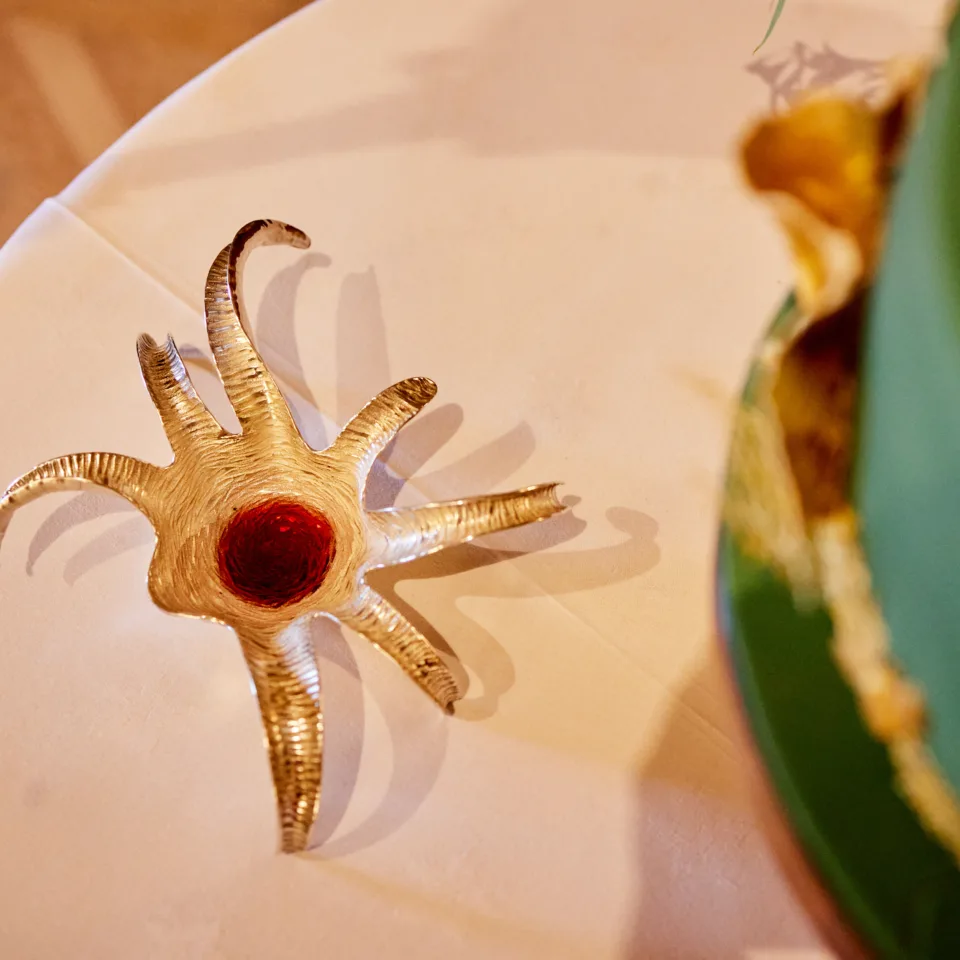 Spider quaich