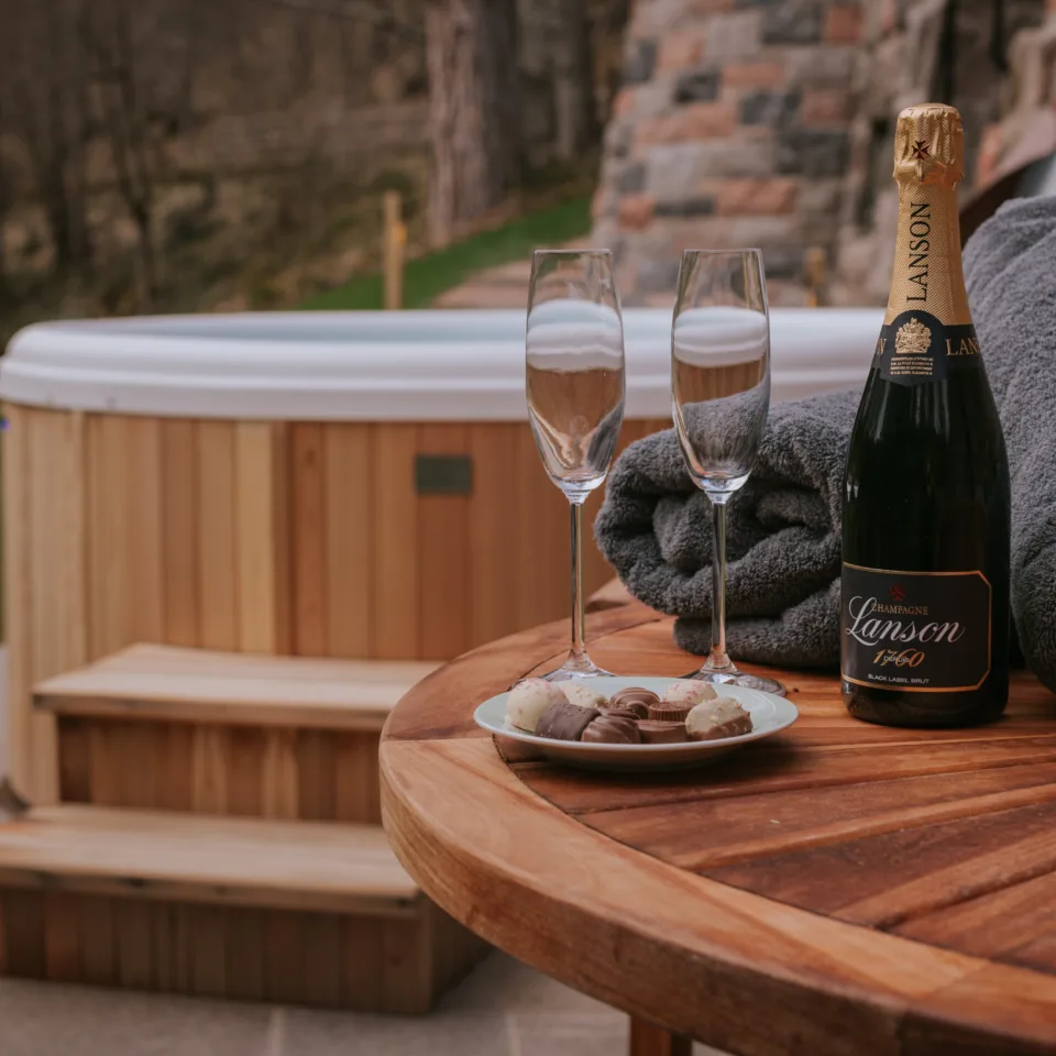 Tower Hot tub fizz