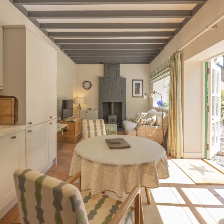 ROWAN COTTAGE 4