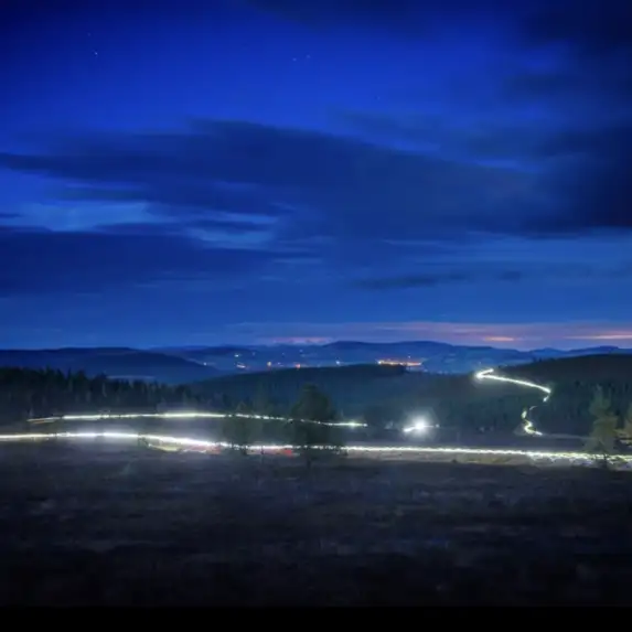 GTW25 Illuminator Run Landscape at Night