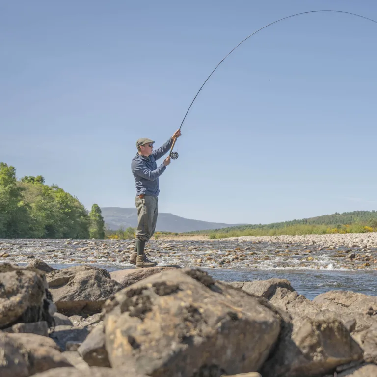 GTW25 Fishing Experiences R