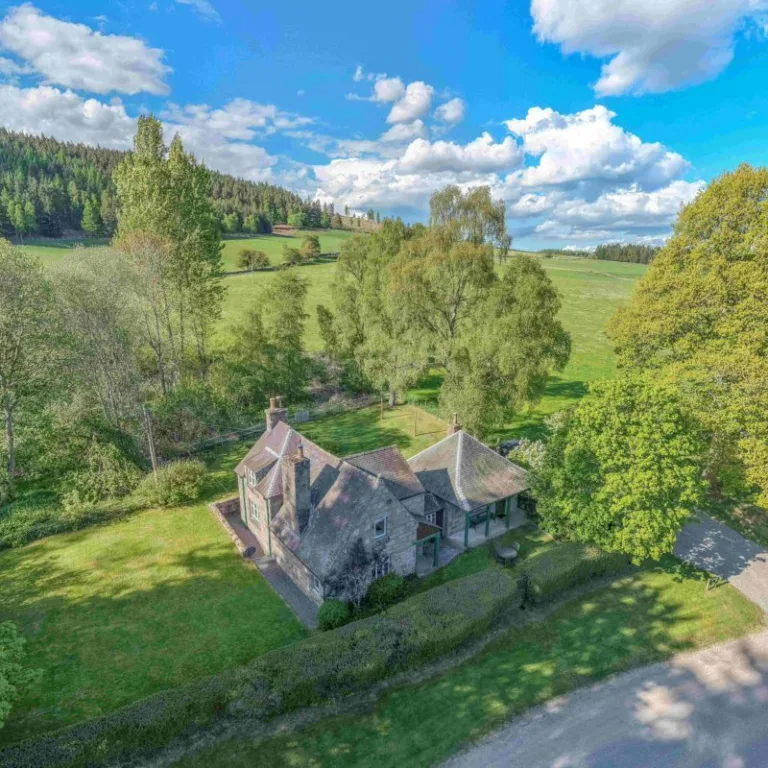 GTW25 West Millfield WEST MILLFIELD COTTAGE 60 002